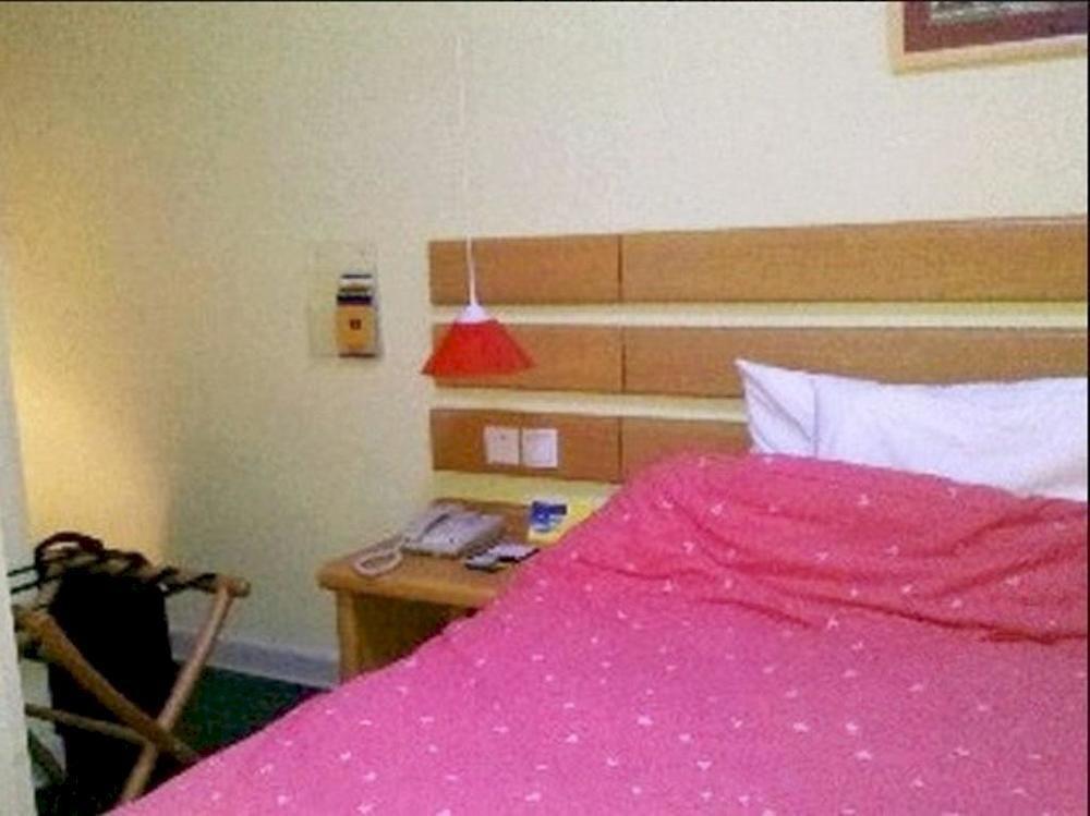 Home Inn Guangzhou Middle Jiefang Road Gongyuanqian Metro Station Bagian luar foto