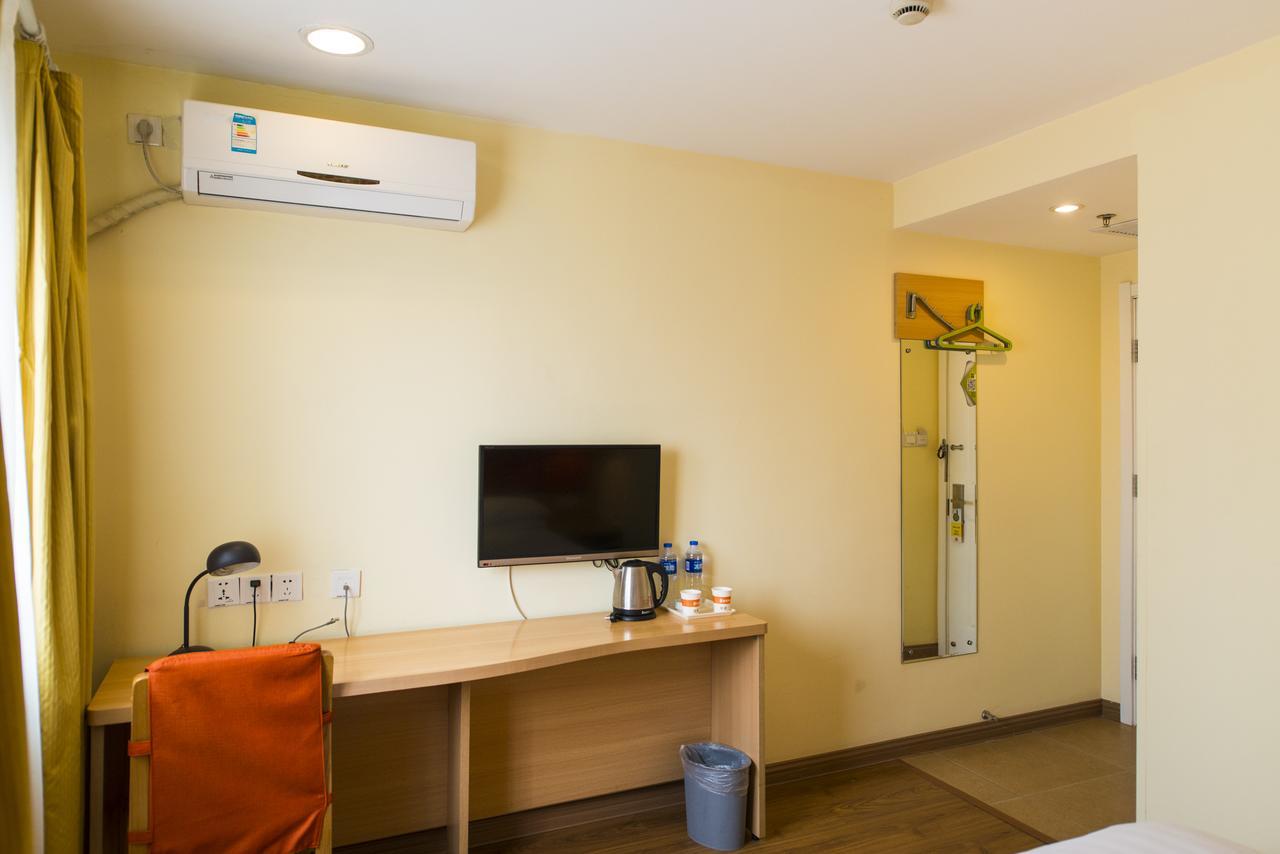 Home Inn Guangzhou Middle Jiefang Road Gongyuanqian Metro Station Bagian luar foto