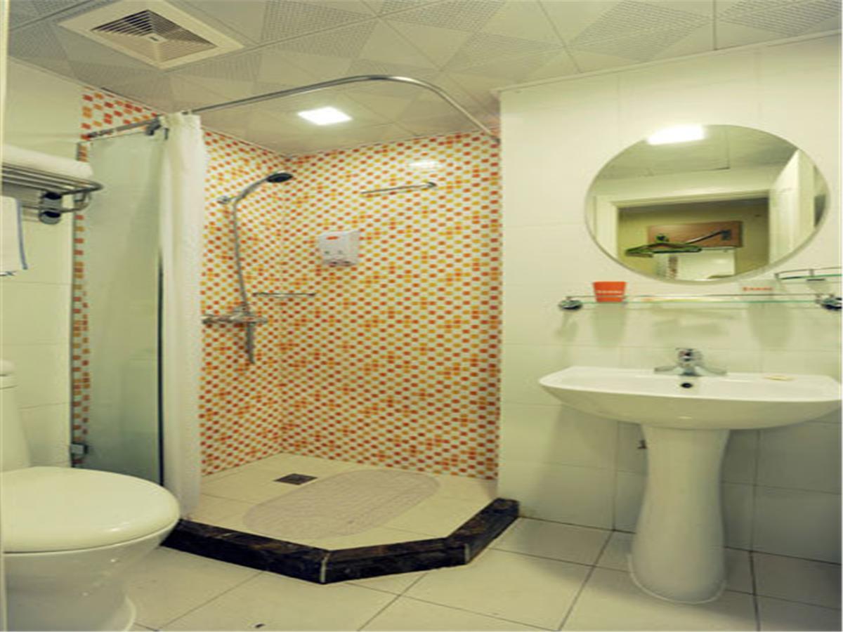 Home Inn Guangzhou Middle Jiefang Road Gongyuanqian Metro Station Bagian luar foto