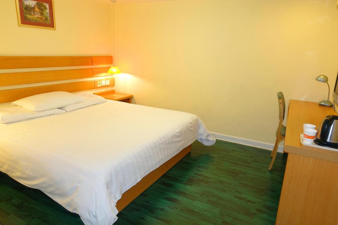 Home Inn Guangzhou Middle Jiefang Road Gongyuanqian Metro Station Bagian luar foto