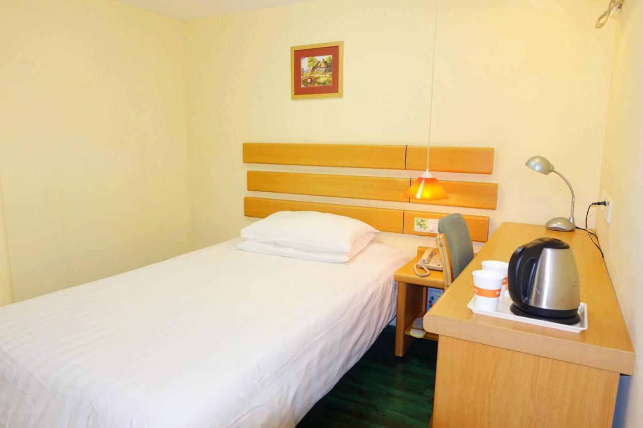 Home Inn Guangzhou Middle Jiefang Road Gongyuanqian Metro Station Bagian luar foto